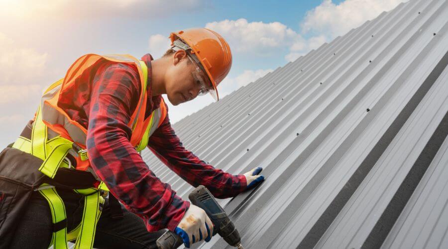Professional Emergency Roof Repairs services in Elmer City, WA